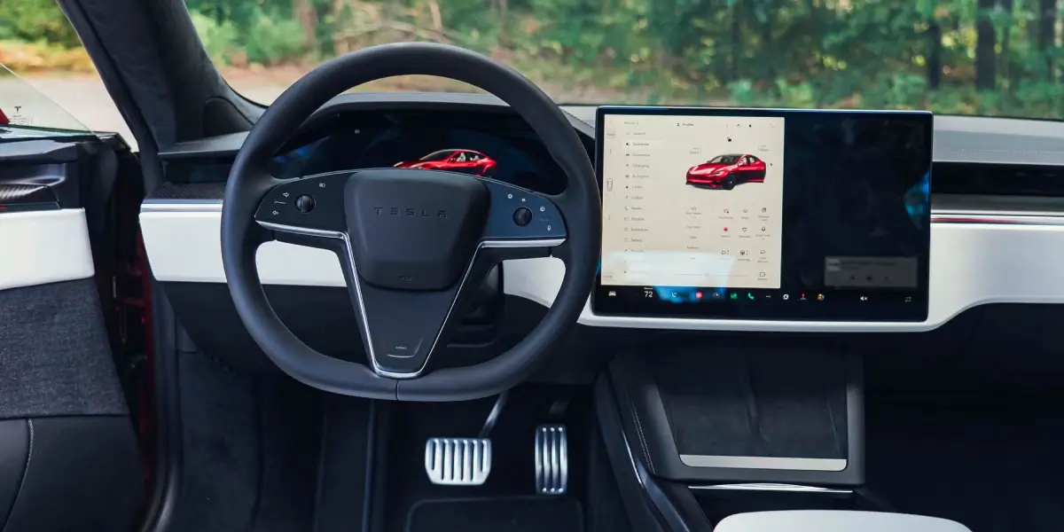 2025 Tesla Model X Interior