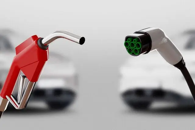 Petrol Vs Electric Cars - Autoyologist